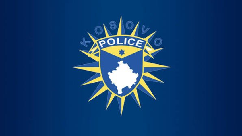 Zjarri rrezikoi shtëpitë në Belinc të Shtimës  Policia dhe zjarrfikësit ndërhyjnë për ta shuar