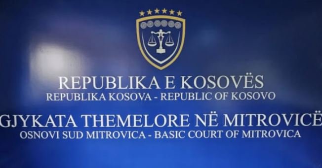 Ndërpritet paraburgimi ndaj dy të dyshuarve për tentim-tjetërsimin e 21 pronave në Mitrovicë