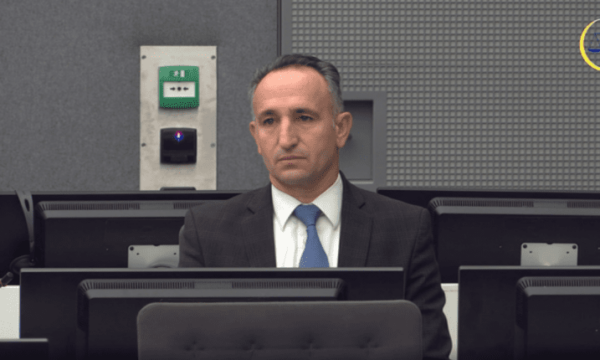 Mbrojtja e Smakajt: Fjalët që u përdorën gjatë vizitës së Thaçit nuk përbëjnë cenim të dëshmitarëve ose drejtësisë 