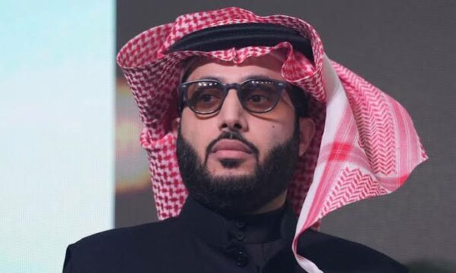 Miliarderi saudit mund të blejë klubin anglez