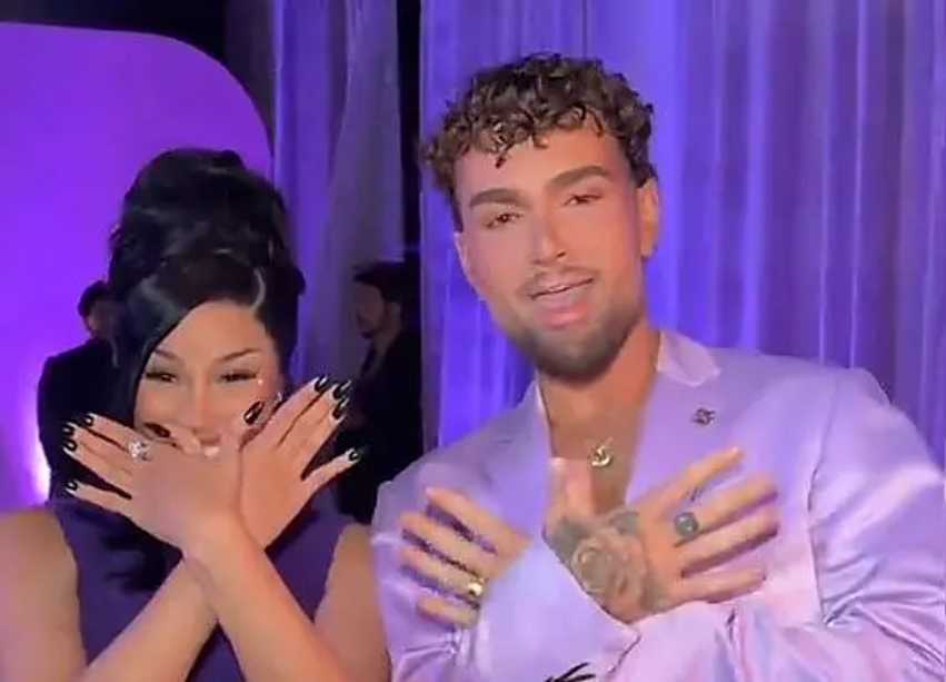 Shqiponja dykrenare mbërrin te Cardi B  I dua shqiptarët 