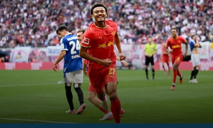 Gruda titullar, Leipzig fiton! Hamburger SV në krizë