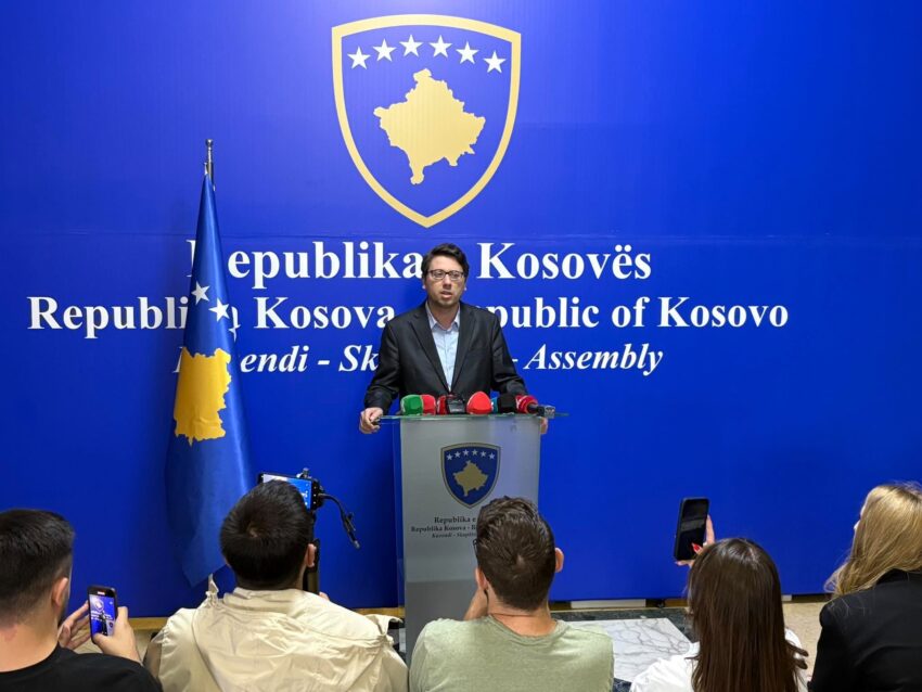 Murati pas konstituimit të Kuvendit: PDK-ja bojkotoi seancën, ne u pajtuam t’i votojmë kandidatët e tyre