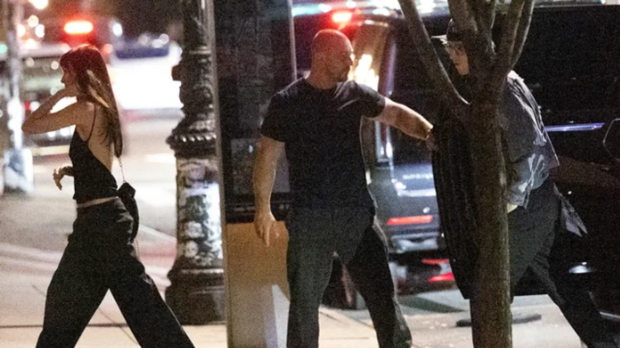 Dakota Johnson dhe Machine Gun Kelly ndezin thashethemet për një romancë të re