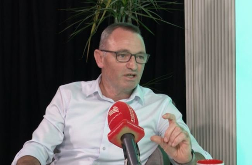  Rezerva vetëm për 5 ditë   rritje apo ulje e çmimit të naftës  Ja çfarë thotë kryetari i Shoqatës së Naftëtarëve