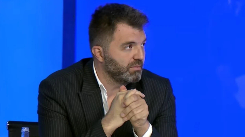 Sadiku i reagon LVV së  Pra  krejt ky bllokim me mbërri te data e zgjedhjeve që e kanë planifiku