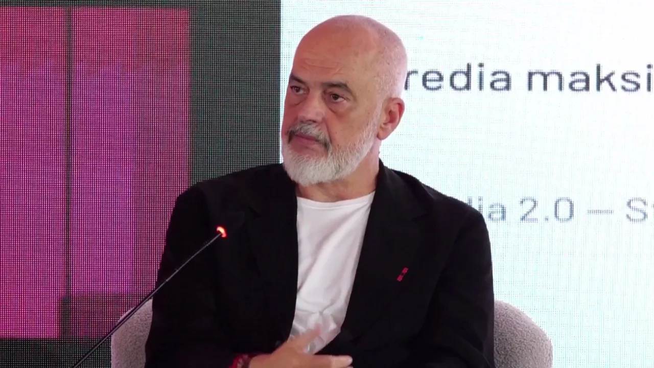 Ngërçi me pagat e gjyqtarëve, reagon sërish Rama: Gjykatësi fillestar në Shqipëri merr 500 euro më shumë se kolegët në Greqi