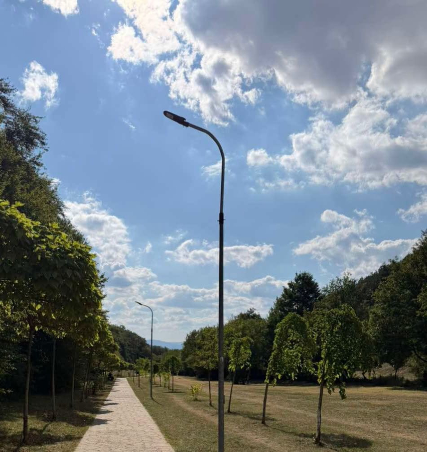 Java nis me vranësira  temperaturat rriten gradualisht