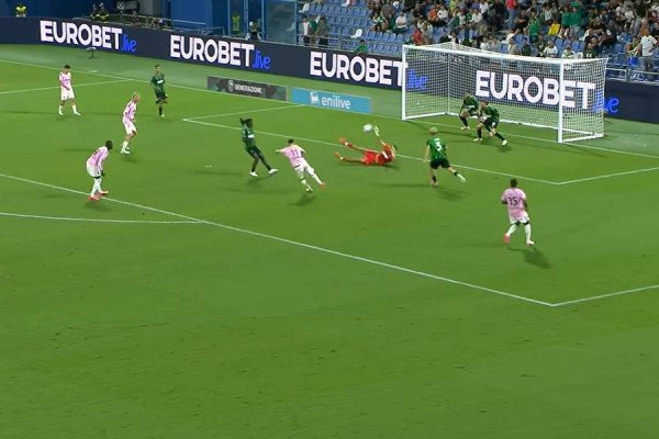 ​Zhegrova reagon pas dy golave ndaj Sassuolos