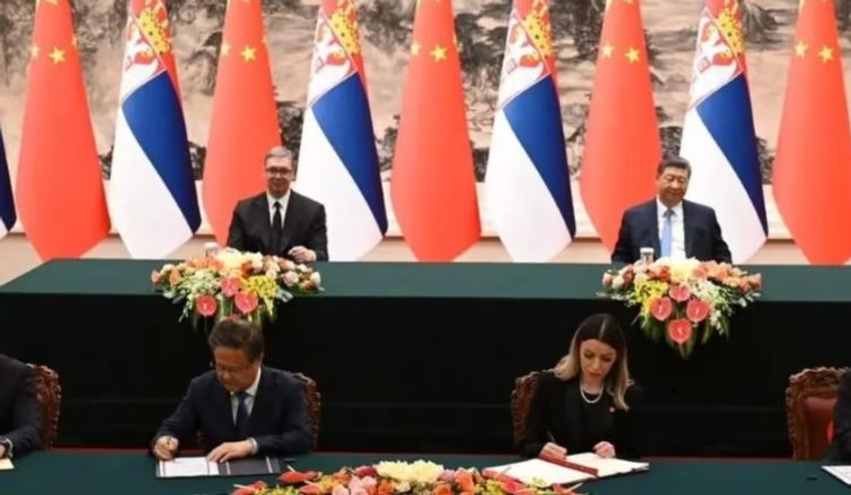 SHBA ja paralajmëron Serbinë për afrimin me Kinën në fushën e IA së