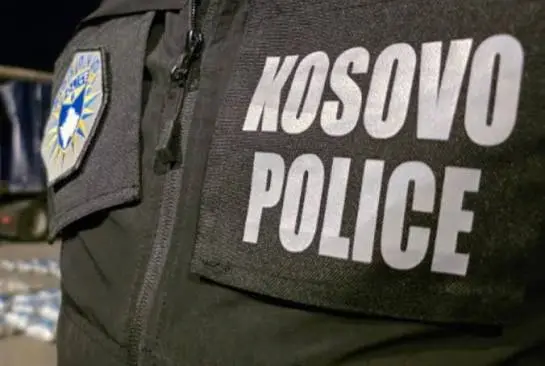 Kapet sasi e madhe e narkotikëve në Fushë Kosovë, një person ndalohet, një tjetër në kërkim