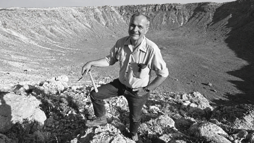 I vetmi njeri  hiri i të cilit prehet në Hënë  Ajo që ndodhi pas vdekjes së tij hyri në histori