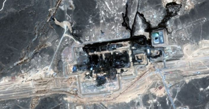 Sulmet me dron detyrojnë Arabinë Saudite të mbyllë naftësjellësin kryesor, rrezikohet tregu global i naftës
