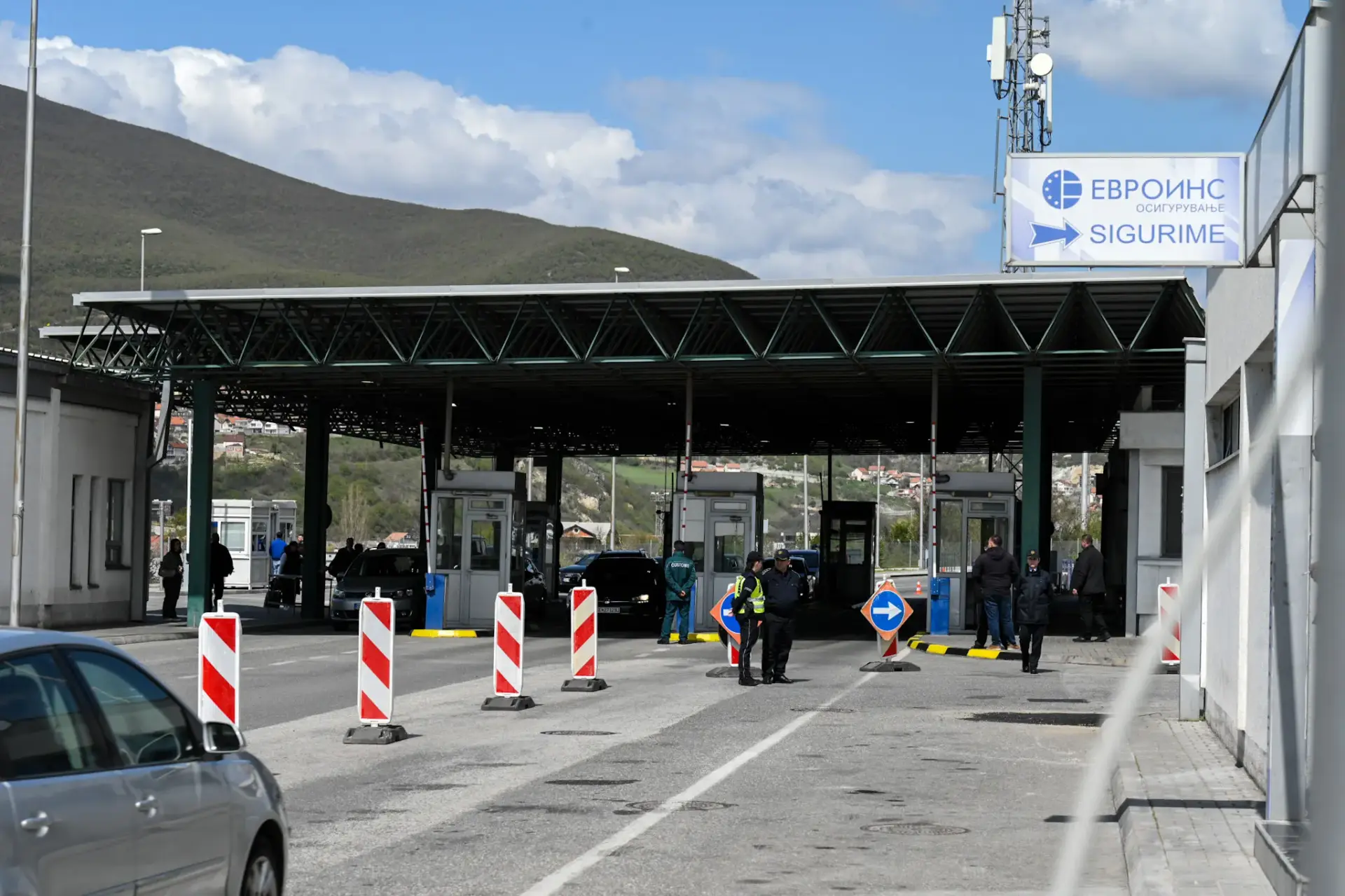 Kalon ilegalisht kufirin në Han të Elezit, ndalohet shtetasi i huaj