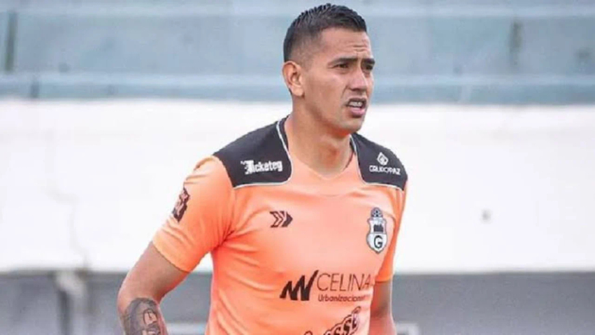 Skandal në futbollin amerikano latin  portieri kërcënohet me vdekje pasi dyshohet se shiti ndeshjen