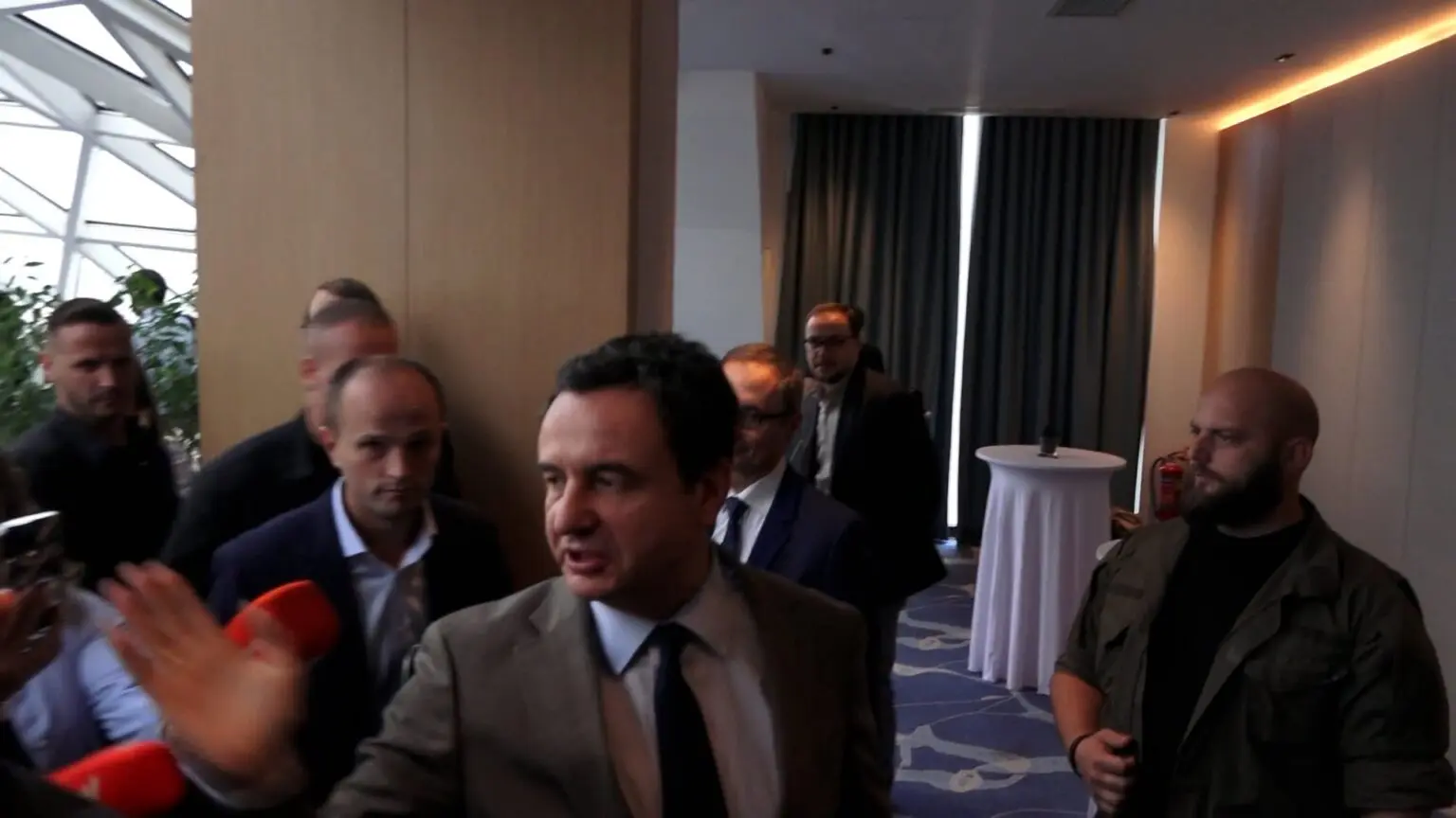 Kurti nuk deklarohet rreth tërheqjes së Sejdiut nga kandidatura për president