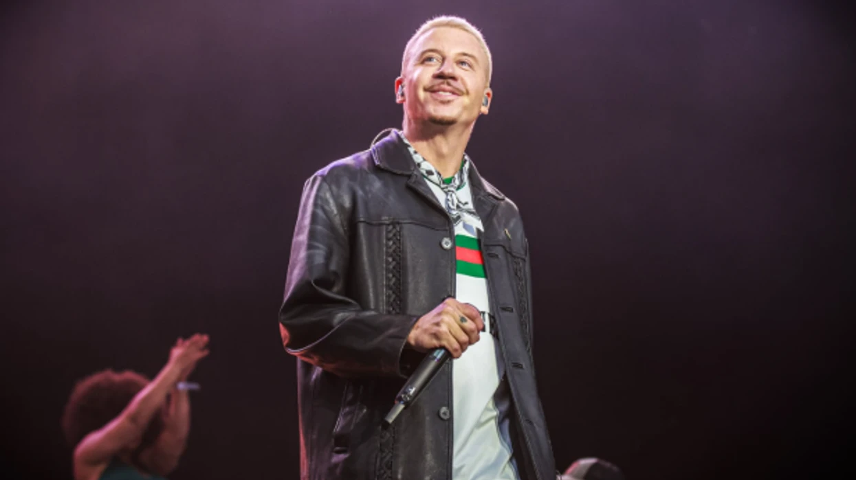 Macklemore përjashtohet nga turneu i Ed Sheeran pas komenteve për Palestinën