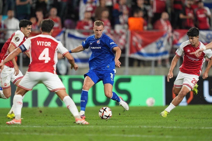 Hoxha 63 minuta  Dinamo barazon në startin e Europa League