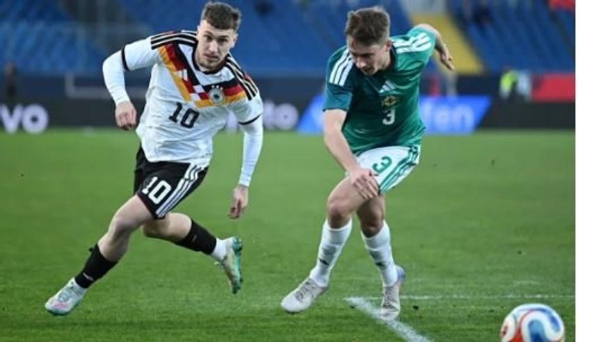 Sulmuesi shqiptar grumbullohet nga selektori gjerman