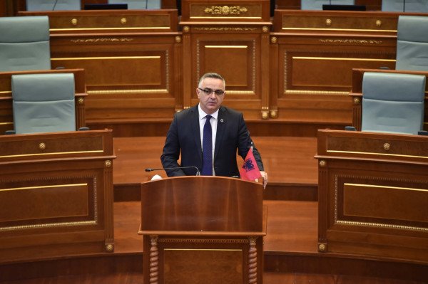 ​Tahiri i AAK-së: Dënimi i ish-krerëve të UÇK-së është vendim politik e jo akt drejtësie