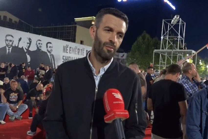 Rrahmani në protestën para Qeverisë  Vendimi i Speciales i padrejtë  PDK ja po shqyrton veprimet juridike