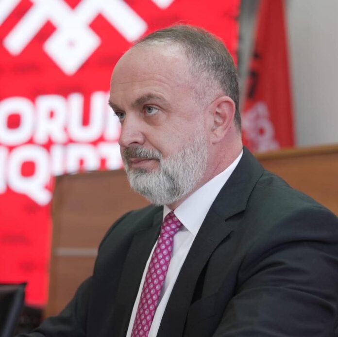 Dënimi i komandatëve, reagime edhe nga Mali i Zi / Gjeloshaj: Vendim jashtëzakonisht i padrejtë
