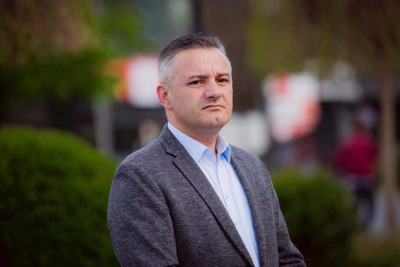 Bekim Jashari reagon pas aktgjykimit ndaj ish-krerëve të UÇK-së