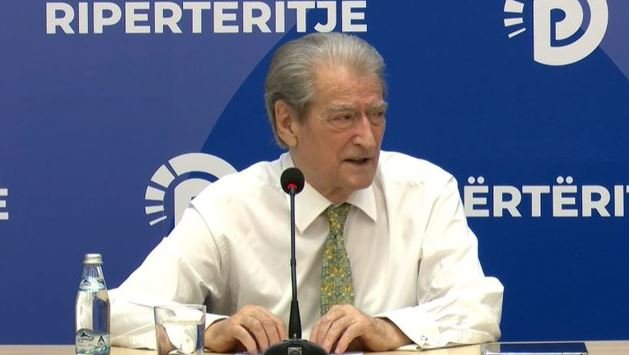 Kreu i PD-së fton demokratët e larguar të rikthehen në parti