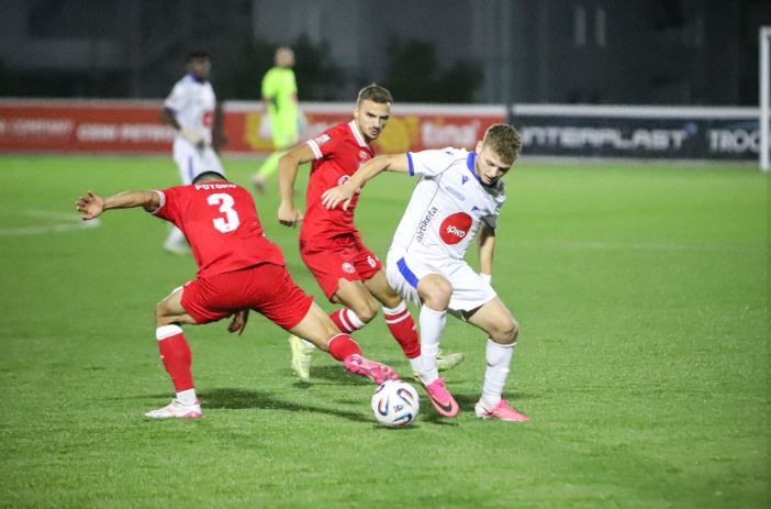 Lideri në Gjilan, kampioni në Klinë