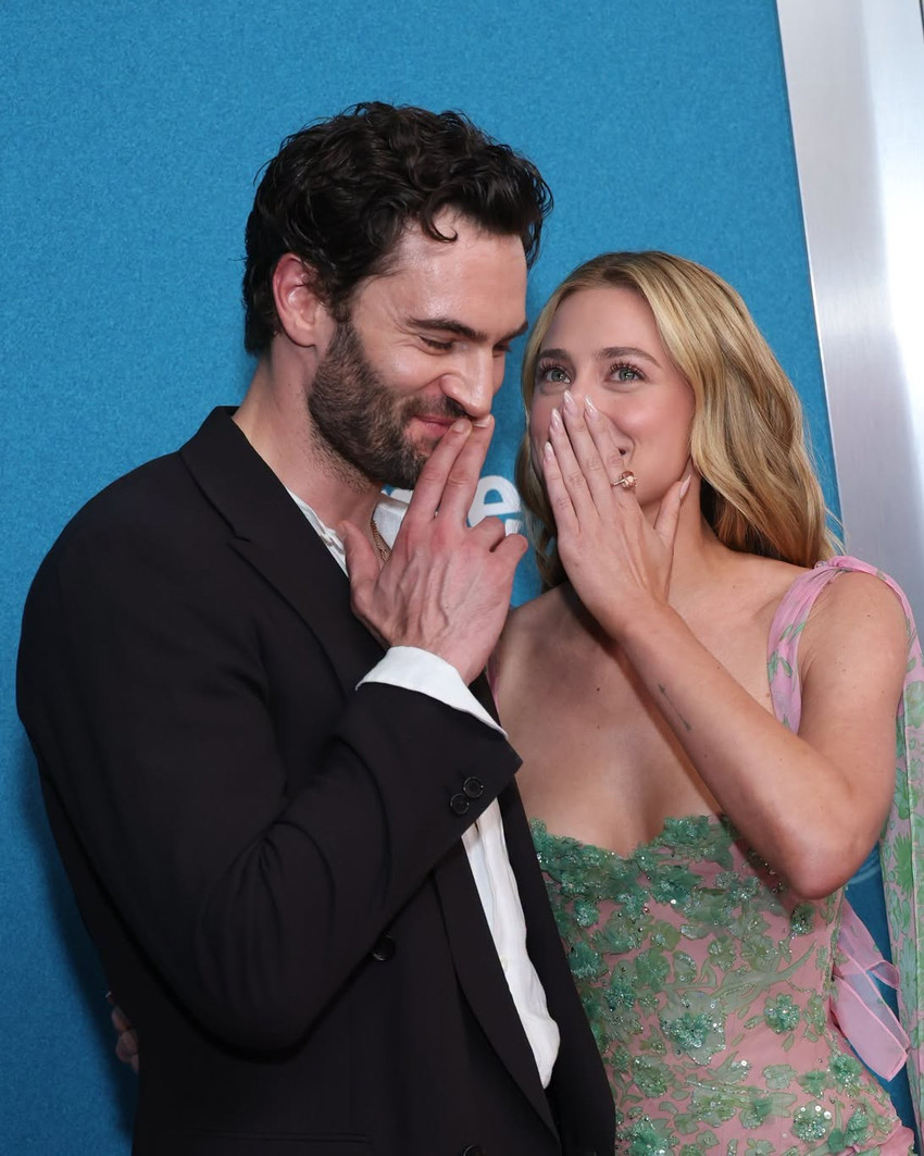 Lili Reinhart shkëlqen në premierën e “The Love Hypothesis” 3 Image
