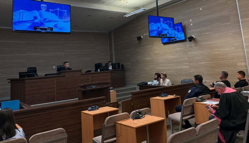 gjobiten-dy-avokatet-qe-munguan-ne-gjykimin-per-barrikadat-ne-veri-me-2022-deshton-seanca