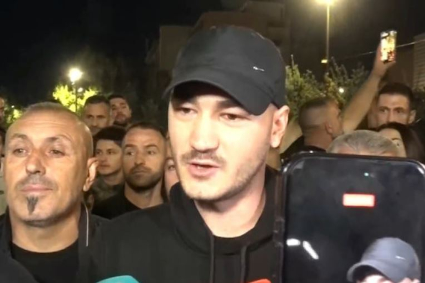Klestor Veseli pas aktgjykimit në Hagë  Sot e dëgjojmë popullin se çka thotë