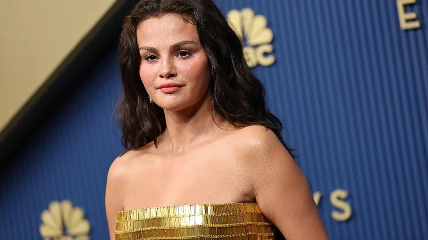 selena-gomez-pretendon-se-njerezit-duan-qe-ajo-te-mbetet-ashtu-sic-ishte-ne-vitin-2016-kjo-thjesht-nuk-do-te-ndodhe