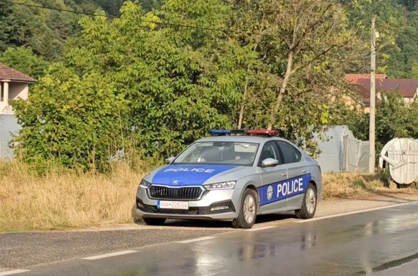 Goditet nga vetura një grua në Mitrovicë të Veriut  shoferi largohet nga vendi i ngjarjes