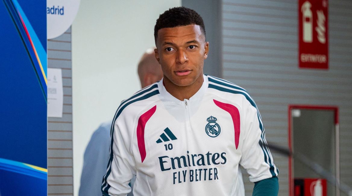 Mbappe flet për formën e madhe të Barcelonës