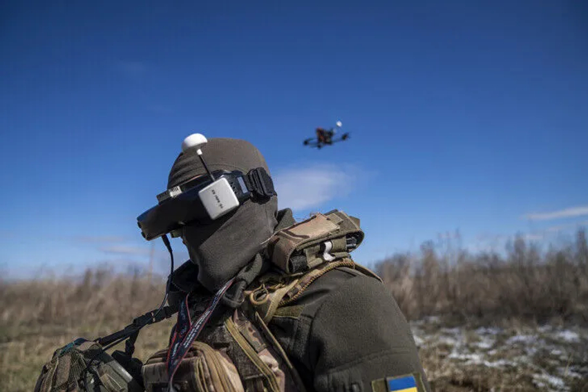 BE i jep Ukrainës 3 3 miliardë euro për raketa dhe dronë