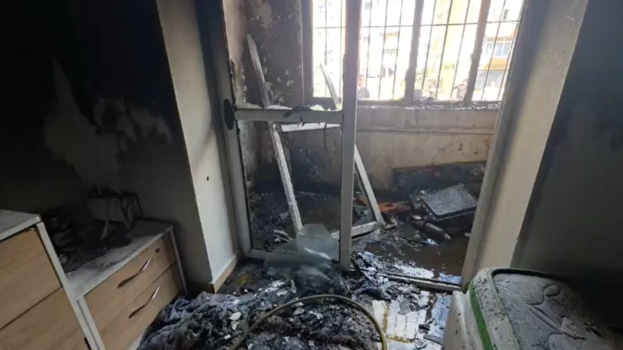 Zjarr në një banesë në Bulqizë, shpëtohet një person me aftësi të kufizuara