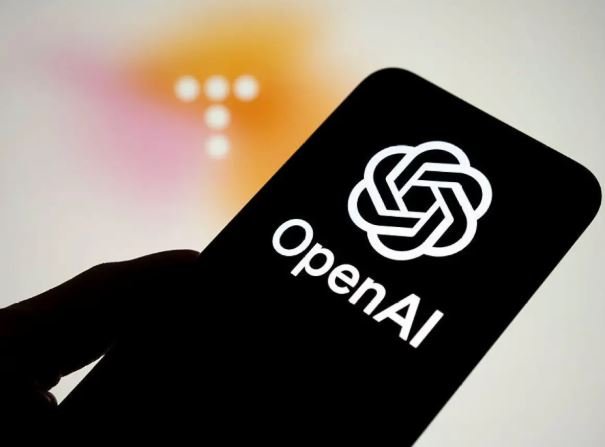 OpenAI blen teknologjinë që përmirëson kamerat e telefonave me AI