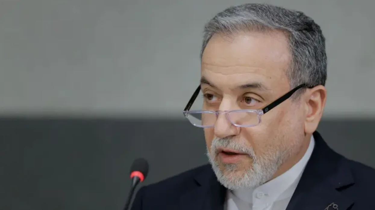 Araghchi i Iranit do të vizitojë Katarin për bisedime para Asamblesë së Përgjithshme të OKB-së