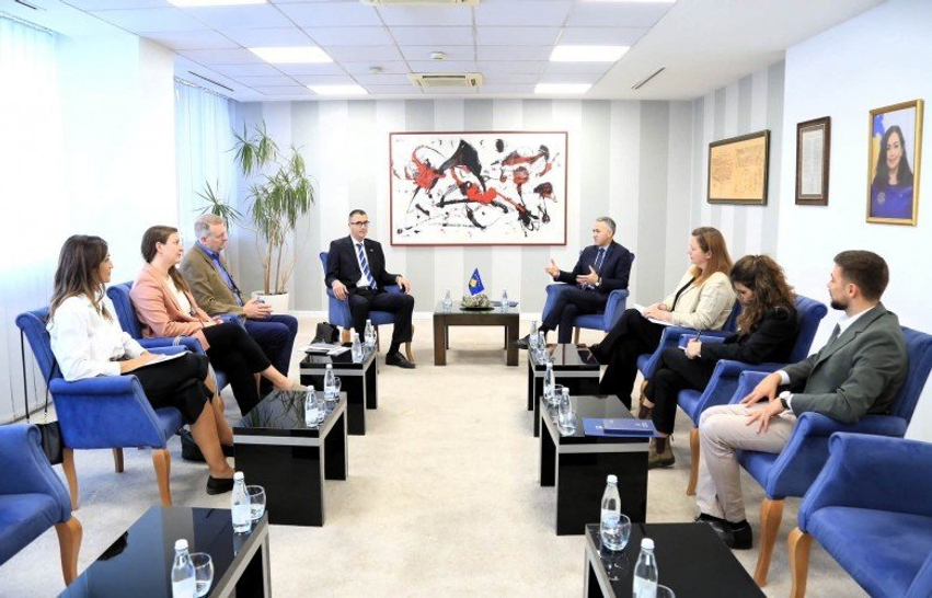 Gjermania vazhdon mbështetjen për Kosovën