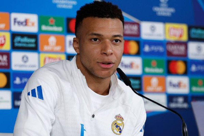 mbappe-vazhdon-perpjekjet-per-topin-e-arte
