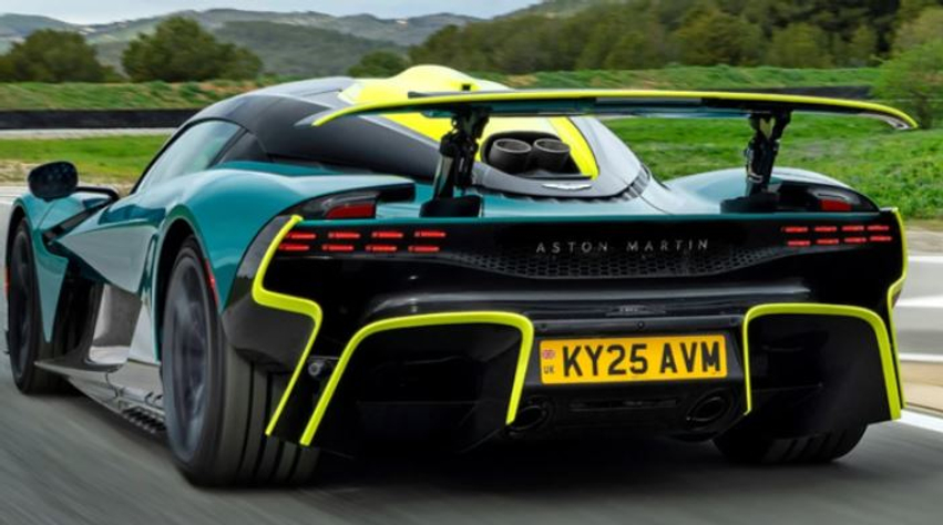aston-martin-valhalla-po-behet-edhe-me-ekskluzive-pritet-versioni-spider