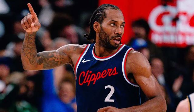 Kawhi Leonard më në fund arrin marrëveshje me Toronton