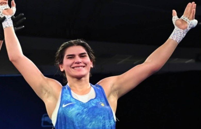 donjeta-sadiku-ne-ring-per-medalje