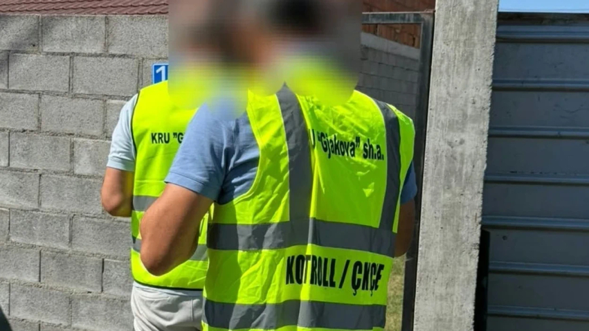 KRU  Gjakova  nis aksionin e shkyçjeve  konsumatorët me mbi 5 500 euro borxh përballen me masa