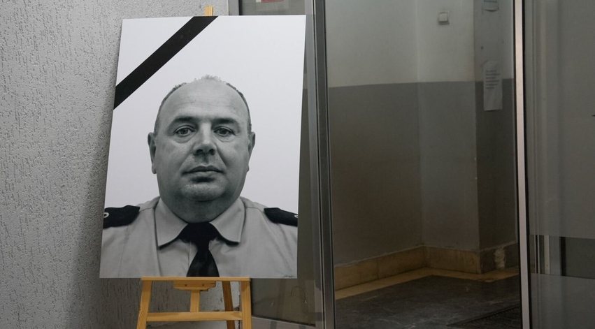 Hero i Kosovës  sot vendoset guri themeltar i obeliskut për Afrim Bunjakun