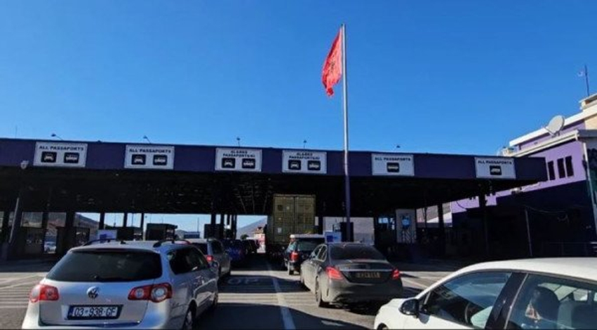 Fluks udhëtarësh nga Kosova në Shqipëri  nga 30 shtatori rikthehen kontrollet kufitare