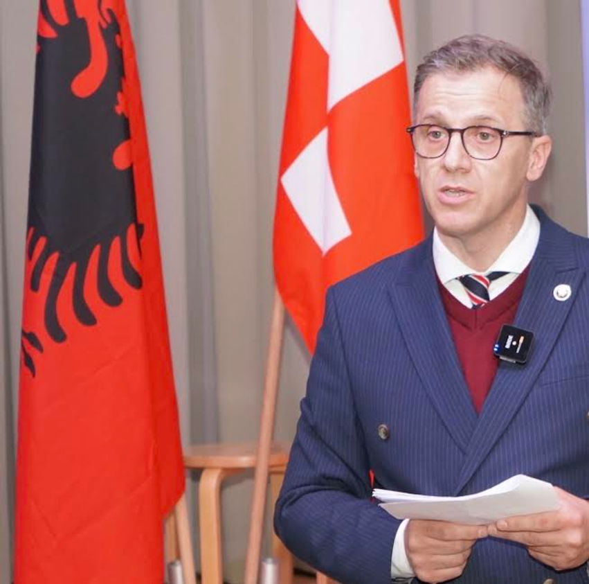 Nga Zürichu në Spoleto të Italisë   Dashnim Hebibi nderohet me  Menotti Award 