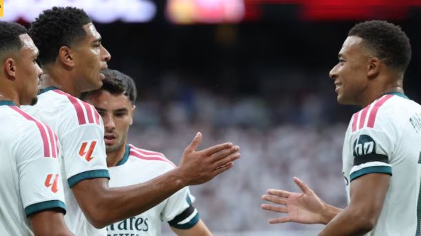 Real Madrid i rikthehet pistës së vjetër