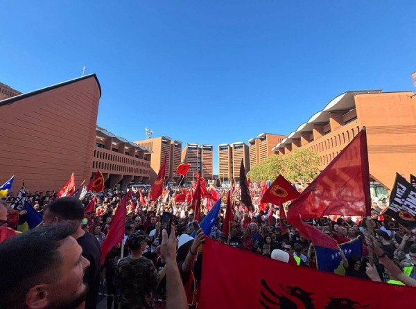 ​Nga Treviso në Itali, shqiptarët thonë “Jo në emrin tim”